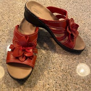 Clark’s leather slide (adjustable) floral red sandals, size 8.5